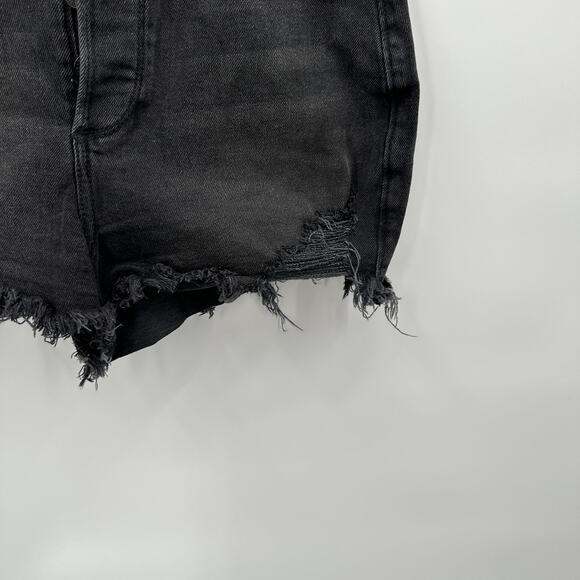 Hollister Button Fly Curvy Ultra High Black Mom Denim Shorts 3" //26 - Picture 5 of 7